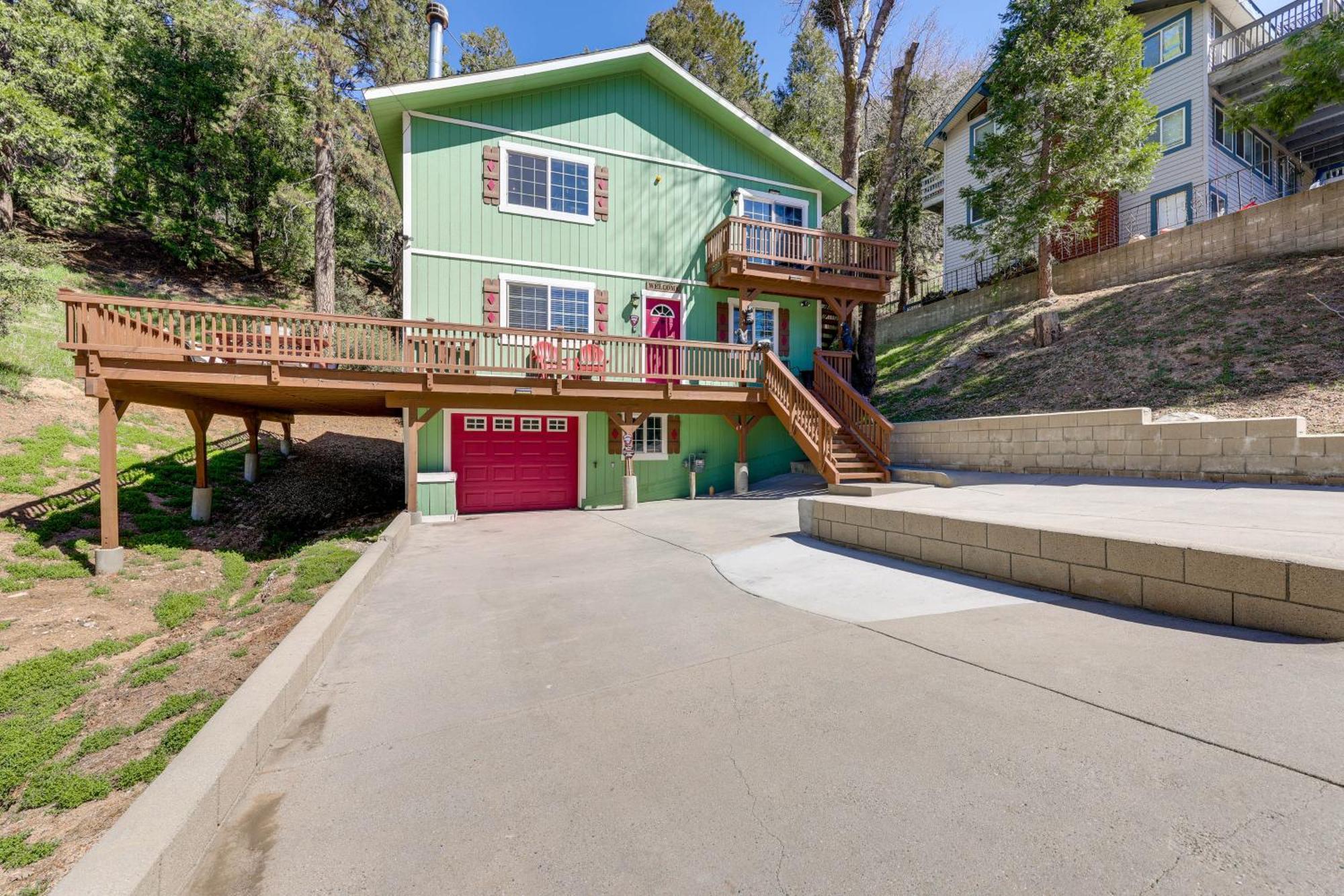 Remodeled Crestline Retreat Walk To Lake Gregory! Εξωτερικό φωτογραφία